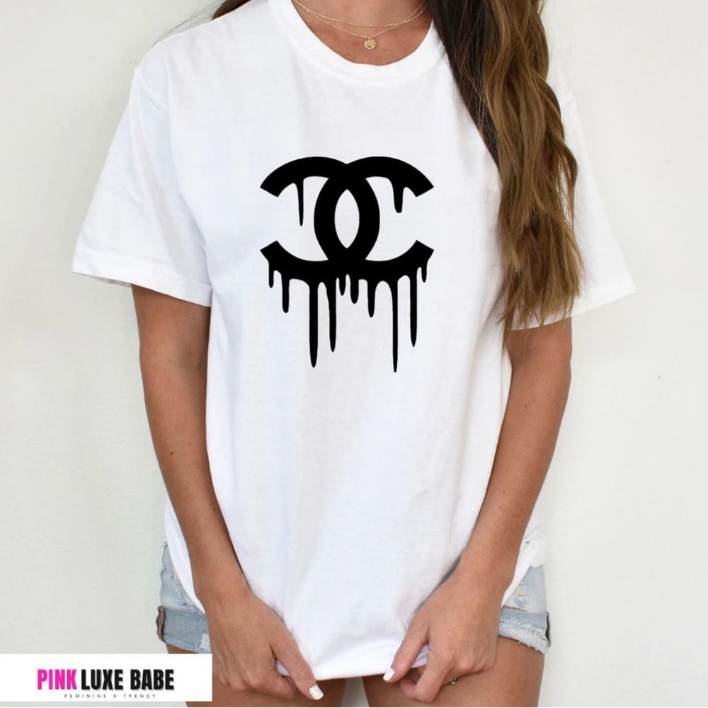 Co Co CHANEL lover Tshirt